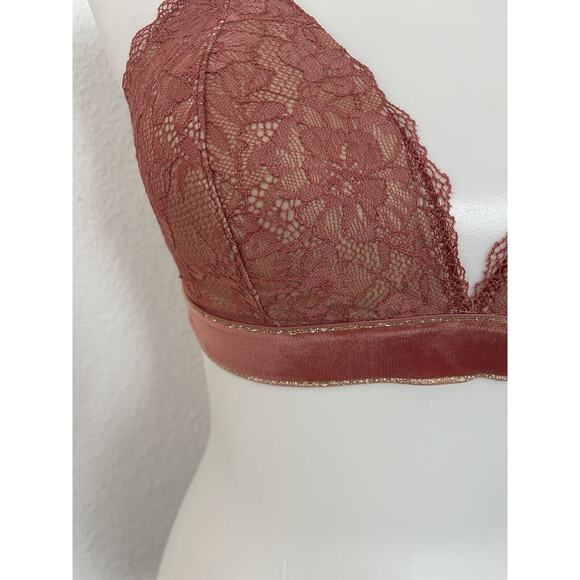 B. Tempt'd Lingerie Bralette Lace Velvet Gold Trim Strappy - Picture 3 of 8